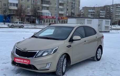 KIA Rio III рестайлинг, 2014 год, 850 000 рублей, 2 фотография