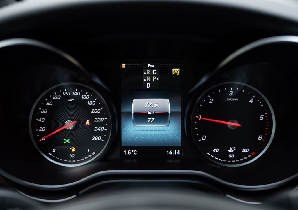 Mercedes-Benz V-Класс, 2023 год, 14 200 000 рублей, 11 фотография