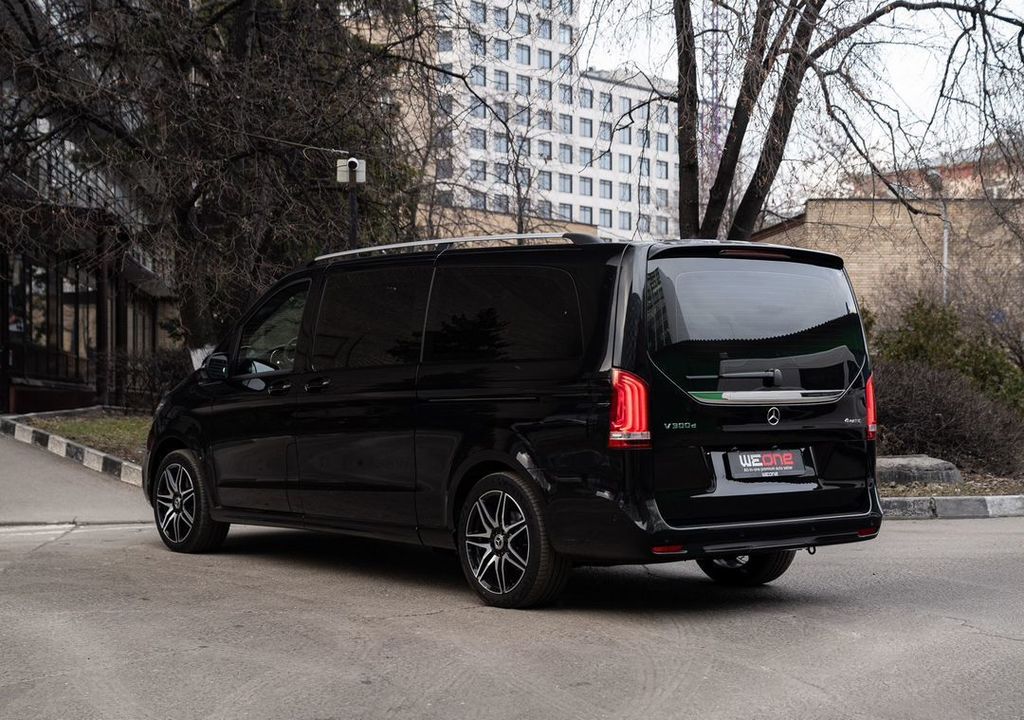 Mercedes-Benz V-Класс, 2023 год, 14 200 000 рублей, 8 фотография