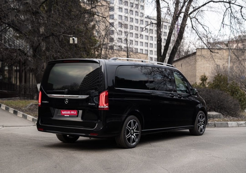 Mercedes-Benz V-Класс, 2023 год, 14 200 000 рублей, 7 фотография