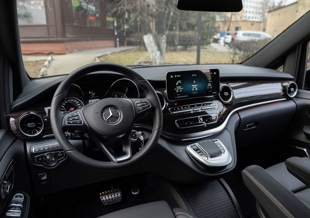 Mercedes-Benz V-Класс, 2023 год, 14 200 000 рублей, 14 фотография