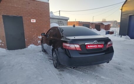 Toyota Camry, 2010 год, 2 350 000 рублей, 1 фотография