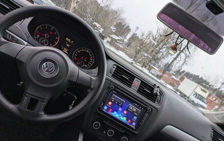 Volkswagen Jetta VI, 2012 год, 1 270 000 рублей, 13 фотография