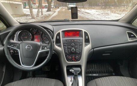 Opel Astra J, 2011 год, 790 000 рублей, 10 фотография