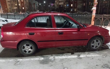 Hyundai Accent II, 2004 год, 380 000 рублей, 3 фотография