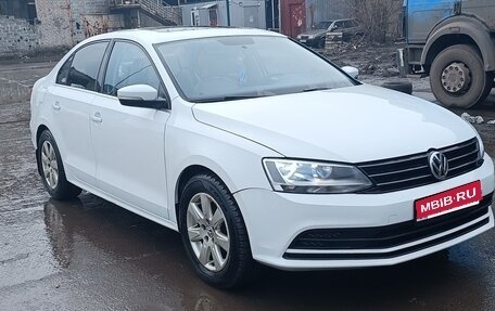 Volkswagen Jetta VI, 2015 год, 1 600 000 рублей, 8 фотография