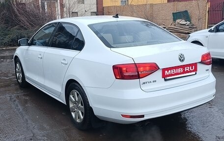 Volkswagen Jetta VI, 2015 год, 1 600 000 рублей, 5 фотография