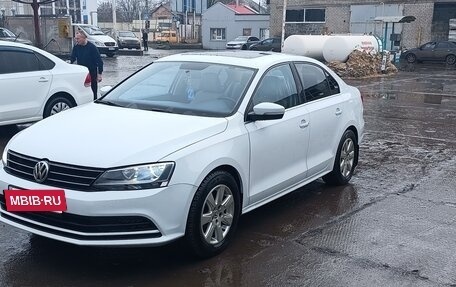 Volkswagen Jetta VI, 2015 год, 1 600 000 рублей, 10 фотография