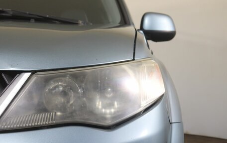 Mitsubishi Outlander III рестайлинг 3, 2007 год, 1 099 000 рублей, 16 фотография