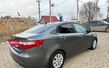 KIA Rio III рестайлинг, 2013 год, 820 000 рублей, 5 фотография