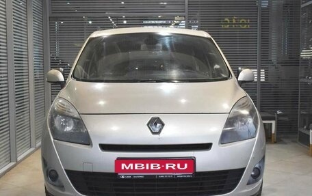 Renault Scenic III, 2010 год, 657 000 рублей, 2 фотография