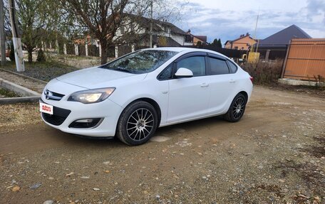 Opel Astra J, 2012 год, 980 000 рублей, 3 фотография