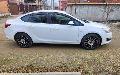 Opel Astra J, 2012 год, 980 000 рублей, 5 фотография