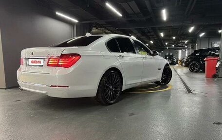 BMW 7 серия, 2014 год, 3 750 000 рублей, 13 фотография