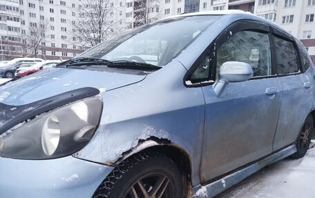 Honda Fit III, 2002 год, 250 000 рублей, 6 фотография