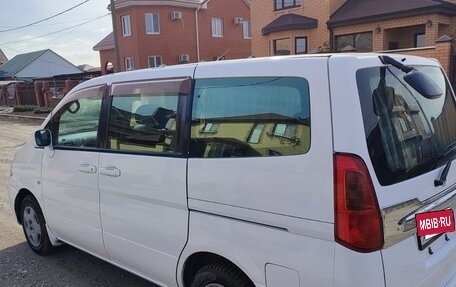 Nissan Serena II, 2000 год, 680 000 рублей, 3 фотография