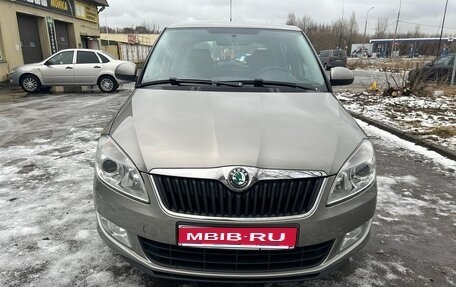 Skoda Fabia II, 2011 год, 1 000 000 рублей, 1 фотография