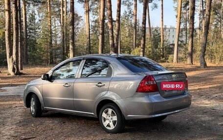 Chevrolet Aveo III, 2011 год, 530 000 рублей, 3 фотография