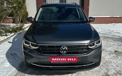 Volkswagen Tiguan II, 2021 год, 3 500 000 рублей, 1 фотография