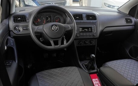 Volkswagen Polo VI (EU Market), 2018 год, 1 369 000 рублей, 6 фотография