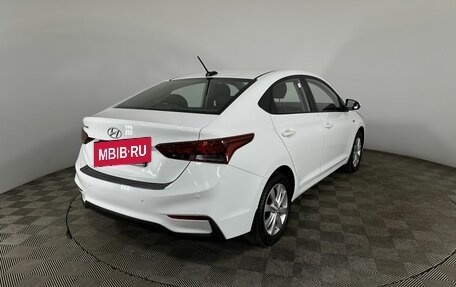 Hyundai Solaris II рестайлинг, 2017 год, 1 250 000 рублей, 6 фотография