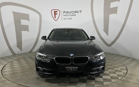 BMW 3 серия, 2017 год, 1 950 000 рублей, 2 фотография