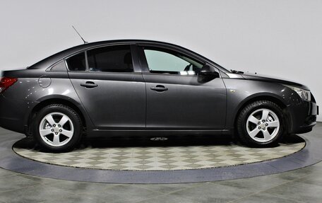 Chevrolet Cruze II, 2011 год, 827 000 рублей, 4 фотография