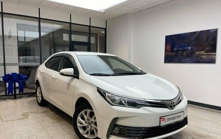 Toyota Corolla, 2018 год, 1 700 000 рублей, 3 фотография