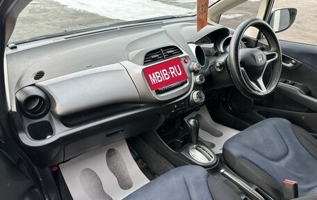 Honda Fit III, 2010 год, 839 000 рублей, 13 фотография