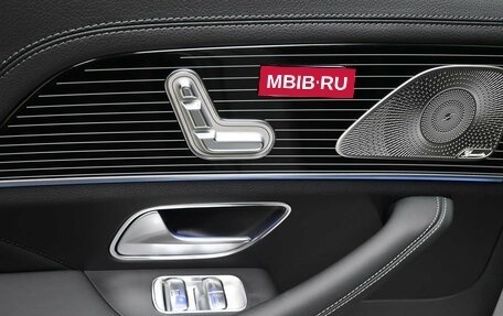 Mercedes-Benz GLS, 2024 год, 20 600 000 рублей, 18 фотография