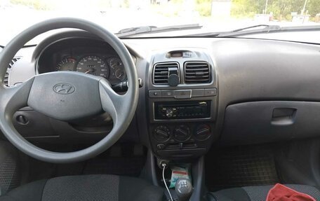 Hyundai Accent II, 2011 год, 380 000 рублей, 5 фотография