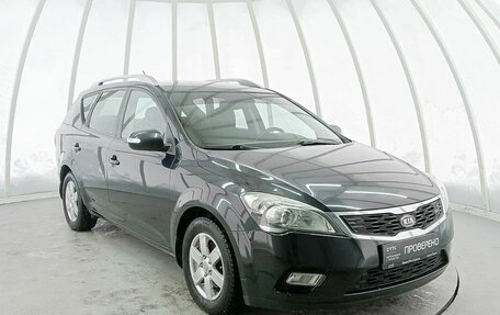 KIA cee'd I рестайлинг, 2010 год, 900 000 рублей, 3 фотография