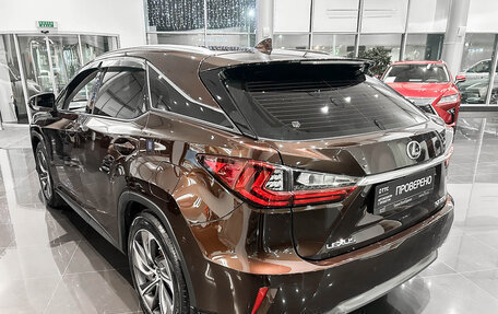 Lexus RX IV рестайлинг, 2018 год, 4 949 000 рублей, 7 фотография