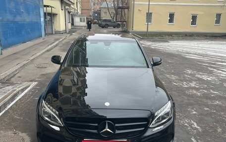 Mercedes-Benz C-Класс, 2016 год, 2 450 000 рублей, 1 фотография