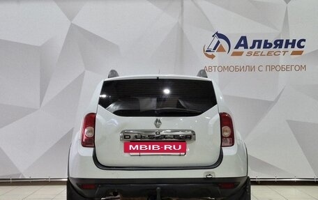 Renault Duster I рестайлинг, 2014 год, 1 000 000 рублей, 4 фотография