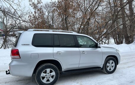 Toyota Land Cruiser 200, 2011 год, 3 190 000 рублей, 2 фотография