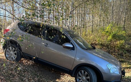 Nissan Qashqai, 2008 год, 900 000 рублей, 2 фотография