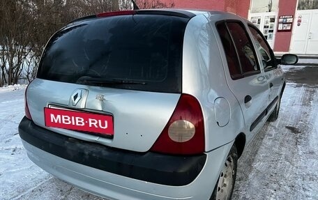 Renault Clio III, 2002 год, 260 000 рублей, 5 фотография