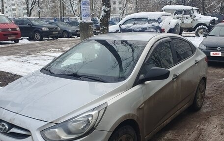 Hyundai Solaris II рестайлинг, 2014 год, 570 000 рублей, 1 фотография