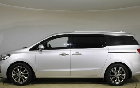 KIA Carnival III, 2018 год, 3 200 000 рублей, 8 фотография