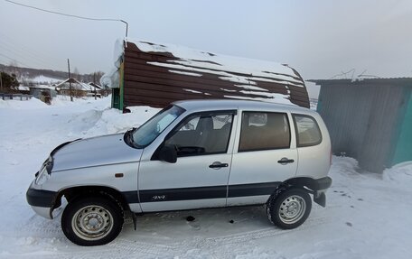 Chevrolet Niva I рестайлинг, 2005 год, 460 000 рублей, 7 фотография