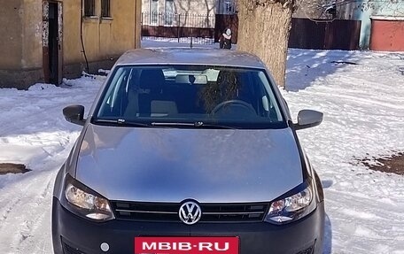 Volkswagen Polo VI (EU Market), 2010 год, 470 000 рублей, 2 фотография