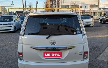 Toyota ISis I, 2012 год, 1 005 000 рублей, 6 фотография