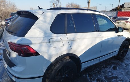 Volkswagen Tiguan II, 2021 год, 4 199 000 рублей, 5 фотография