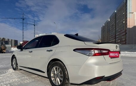 Toyota Camry, 2018 год, 2 550 000 рублей, 6 фотография