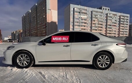 Toyota Camry, 2018 год, 2 550 000 рублей, 5 фотография