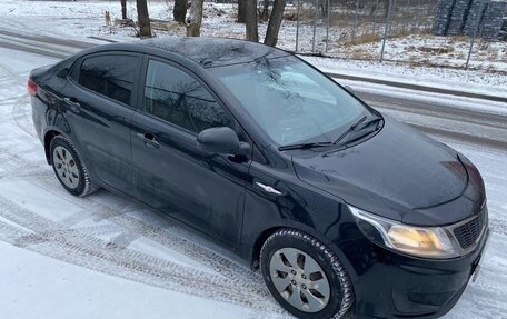 KIA Rio III рестайлинг, 2013 год, 950 000 рублей, 3 фотография