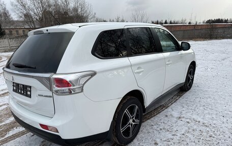 Mitsubishi Outlander III рестайлинг 3, 2012 год, 980 000 рублей, 6 фотография