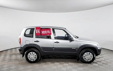 Chevrolet Niva I рестайлинг, 2015 год, 605 000 рублей, 8 фотография