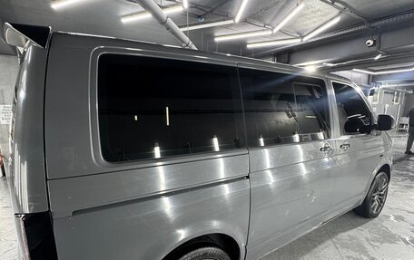 Volkswagen Caravelle T5, 2011 год, 2 050 000 рублей, 3 фотография